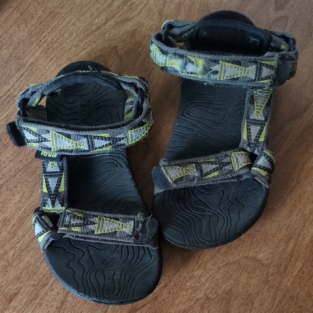 Teva Kids Sandals - Black and Yellow Geometric